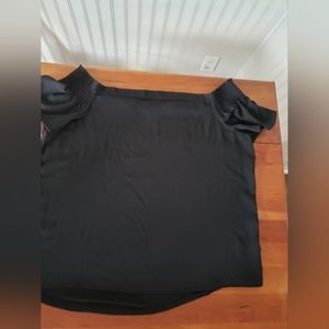 Kismet Black, off the shoulder, blouse size XL